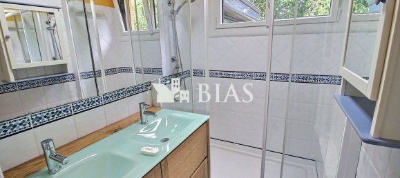 4 chambres Maison à Bernay, France No. 354119 9