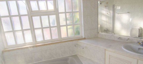 7 bedrooms Villa in Quarteira, Portugal No. 120713 25