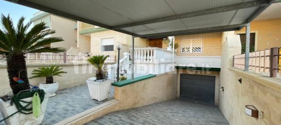 3 bedrooms Villa in Taranto, Italy No. 342366 29