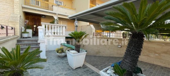 3 bedrooms Villa in Taranto, Italy No. 342366 32