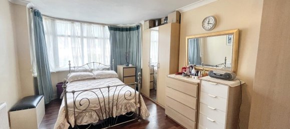 5 bedrooms Apartment in Beckenham, United Kingdom No. 964 6