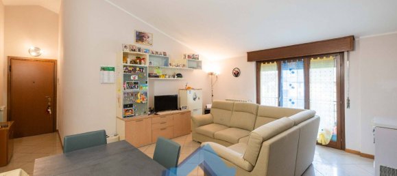 2 Schlafzimmer Wohnung in Casazza, Italy, Nr. 323438 5