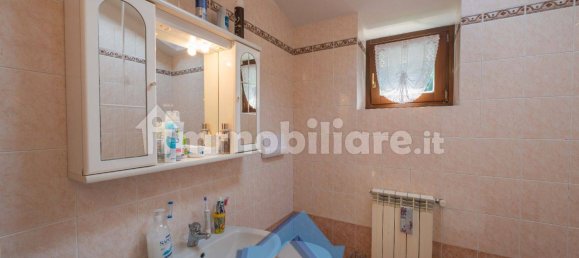2 Schlafzimmer Wohnung in Casazza, Italy, Nr. 323438 7