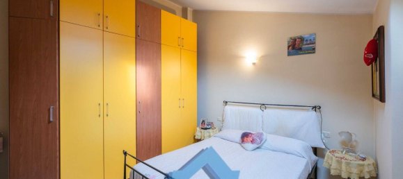 2 Schlafzimmer Wohnung in Casazza, Italy, Nr. 323438 14