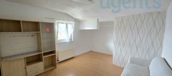 Apartamento de 3 dormitorios en Weisskirchen an der Traun, Austria No. 230034 3