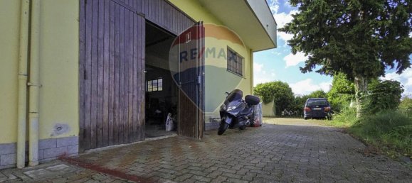 10-Zimmer Wohnung in Pescara, Italy, Nr. 33790 35