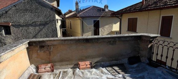 10 bedrooms House in Agra, Italy No. 361268 18