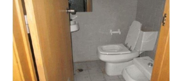 150m² Commercial property in Sao Vicente da Beira, Portugal No. 149621 5