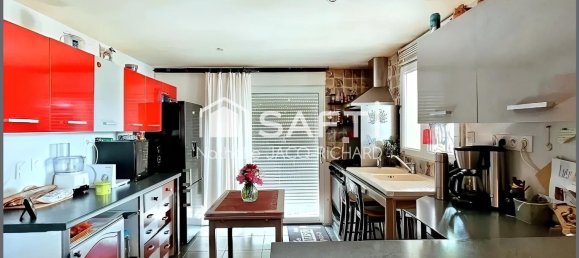 3 bedrooms House in Monbazillac, France No. 326762 2