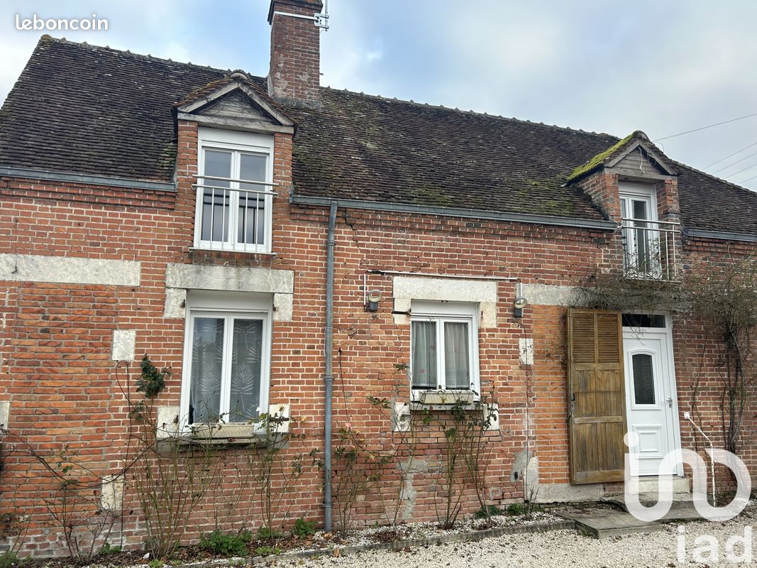 5غرفة تاون هاوس في Isdes, France رقم 53617