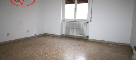 Apartamento de 3 divisões em San Giovanni Valdarno, Italy N.º 236901 13