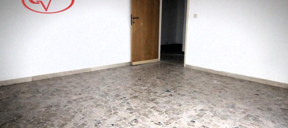 Apartamento de 3 divisões em San Giovanni Valdarno, Italy N.º 236901 4