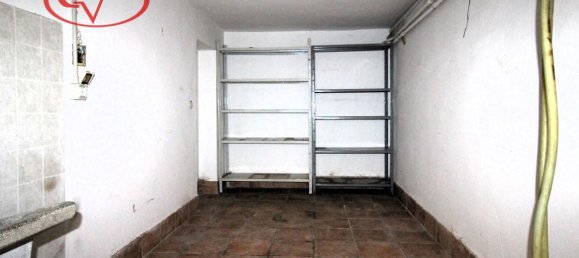 Apartamento de 3 divisões em San Giovanni Valdarno, Italy N.º 236901 28