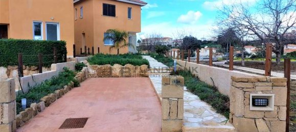 3 Schlafzimmer Villa in Chloraka, Cyprus, Nr. 13730 3