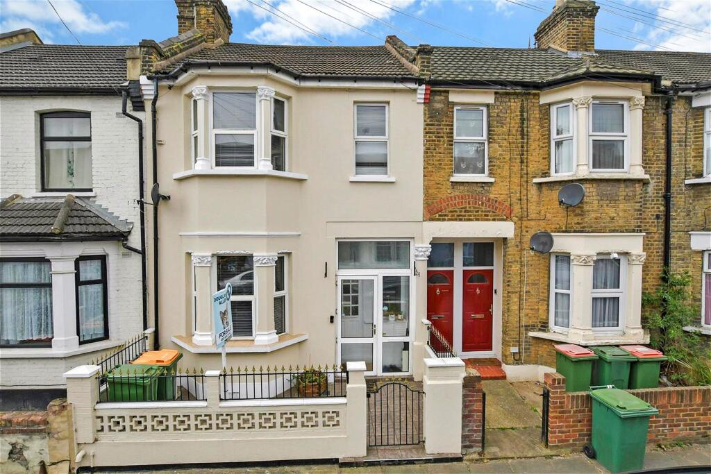 4 chambres Maison à Manor Park, United Kingdom No. 4133