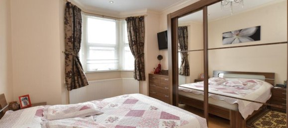 4 chambres Maison à Manor Park, United Kingdom No. 4133 5