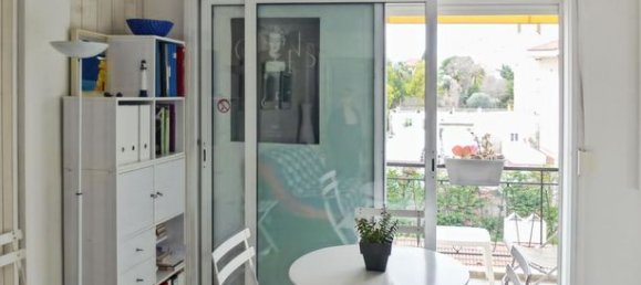 1 bedroom Apartment in Cannes, France No. 306342 4