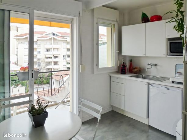 1 bedroom Apartment in Cannes, France No. 306342