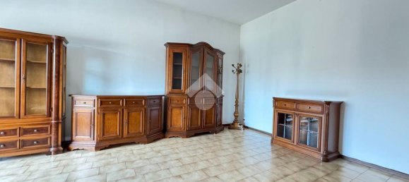 Apartamento de 1 dormitorio en Udine, Italy No. 291877 4