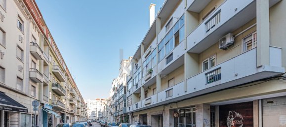 3 bedrooms Apartment in Lisbon, Portugal No. 129353 8