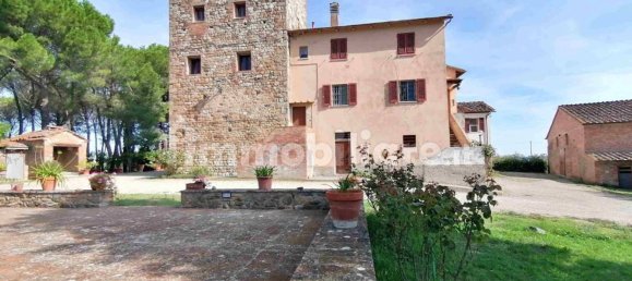 13 bedrooms House in Gambassi Terme, Italy No. 71922 2