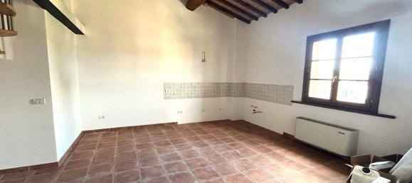 3 bedrooms Apartment in Certaldo, Italy No. 120555 3