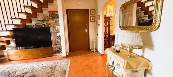 5 rooms Duplex in Prato, Italy No. 273822 50