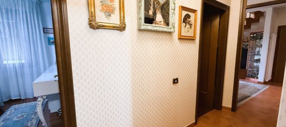 5 rooms Duplex in Prato, Italy No. 273822 25