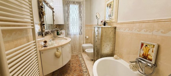 5 rooms Duplex in Prato, Italy No. 273822 49
