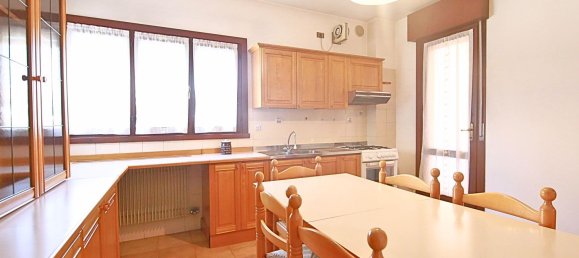 4 rooms House in Quinto di Treviso, Italy No. 55039 38