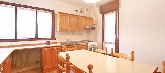 4 rooms House in Quinto di Treviso, Italy No. 55039 43