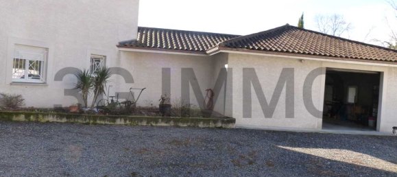 4 bedrooms Villa in Saint-Rambert-d'Albon, France No. 202347 10