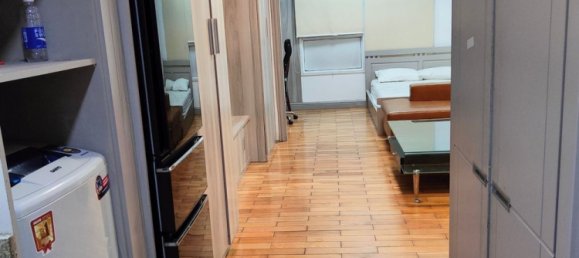 Studio in Binh Thanh, Vietnam No. 15994 2