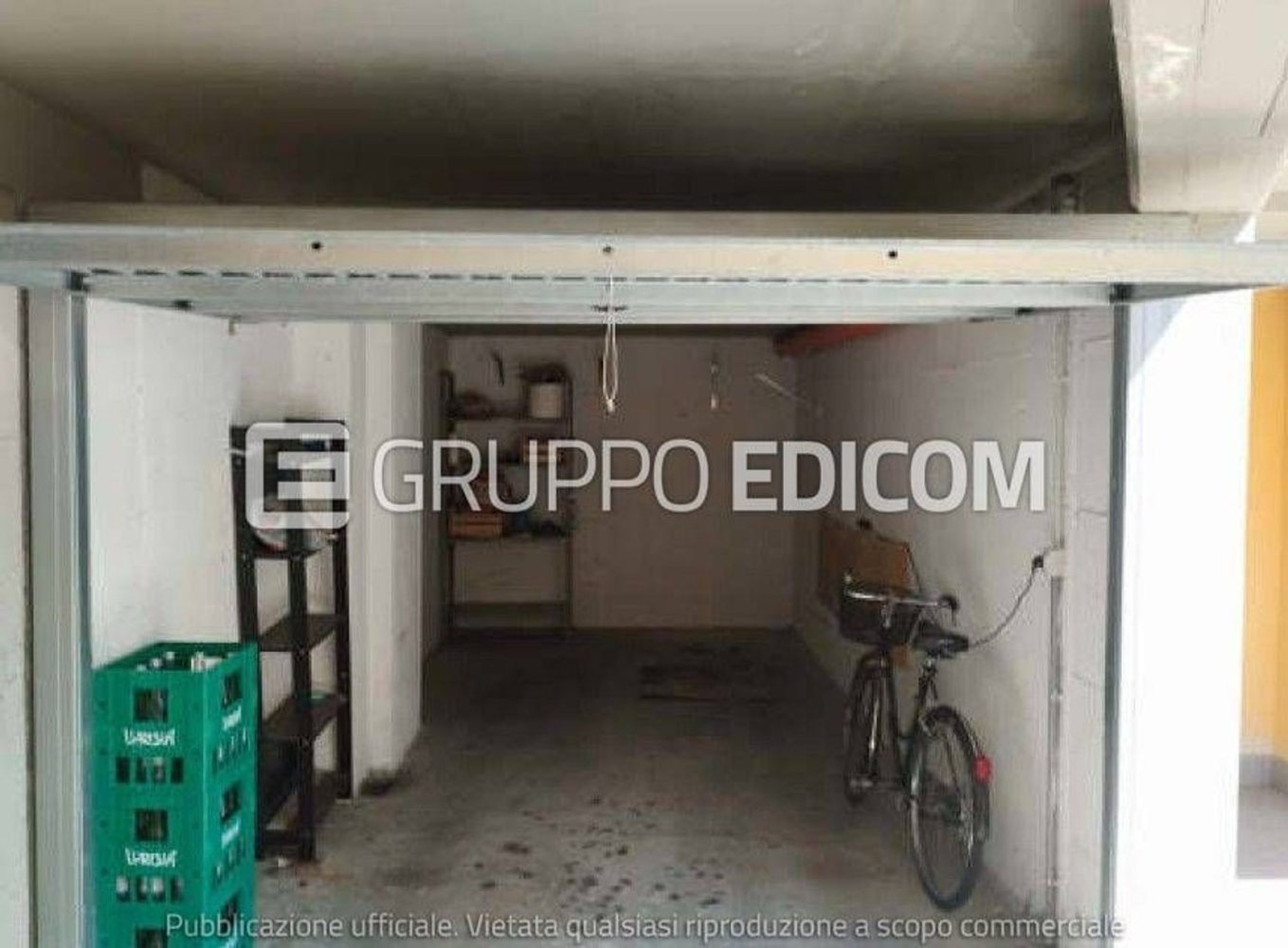 20m² Garage in Nizza Monferrato, Italy No. 9151