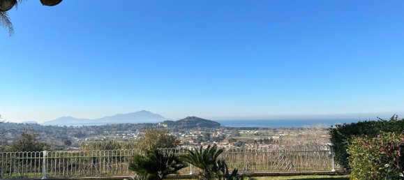 5 rooms Villa in Pozzuoli, Italy No. 144182 8