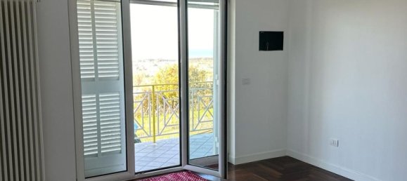 5 rooms Villa in Pozzuoli, Italy No. 144182 45