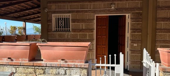 5 rooms Villa in Pozzuoli, Italy No. 144182 15