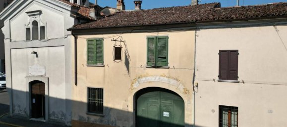 5 rooms Apartment in Pralboino, Italy No. 69146 4