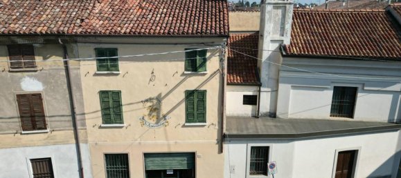5 rooms Apartment in Pralboino, Italy No. 69146 2