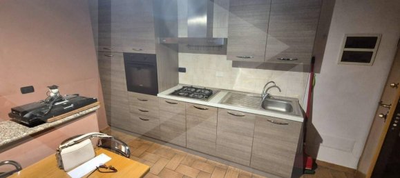 Imóvel comercial de 3 divisões em Fiorano Modenese, Italy N.º 28665 2