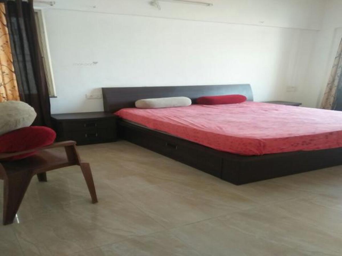 2 bedrooms House in Pune, India No. 46738