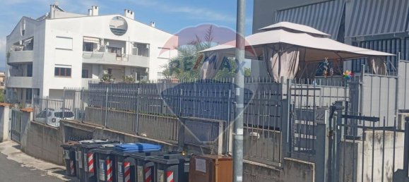 3 bedrooms Apartment in Rome, Italy No. 358214 6