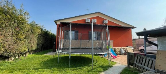 5-salle Villa à Gerenzago, Italy No. 26739 4