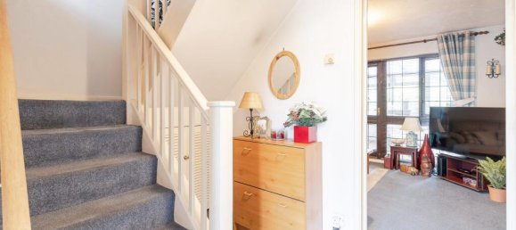 2 bedrooms House in Watford, United Kingdom No. 6067 7