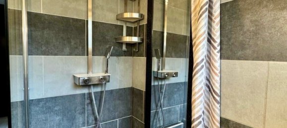 3 bedrooms Apartment in Montevrain, France No. 162465 7