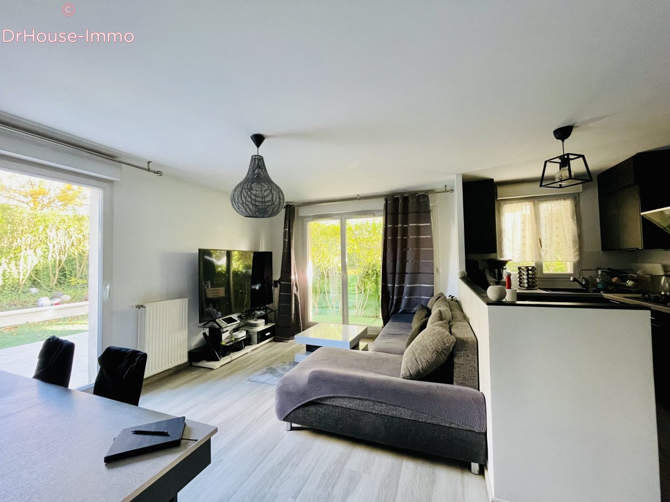 3 bedrooms Apartment in Montevrain, France No. 162465