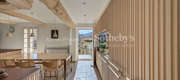 6 bedrooms House in Forcalquier, France No. 322981 2