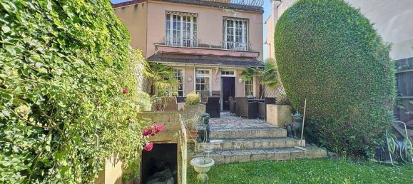 Casa de 4 dormitorios en Garches, France No. 177456 17