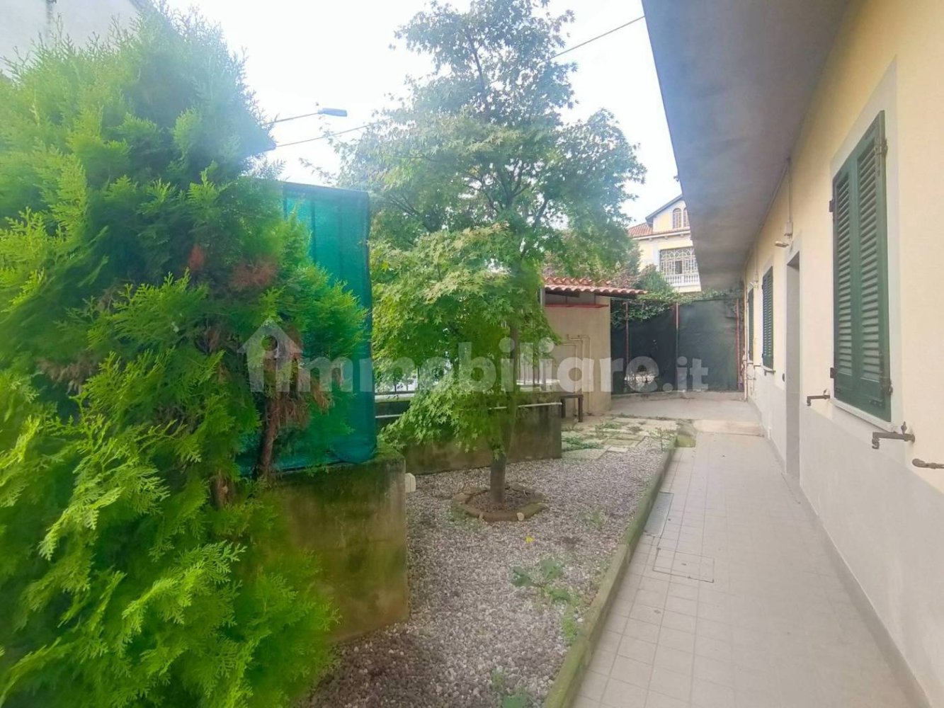 1 غرف نوم شقة في Lonate Ceppino, Italy رقم 3407