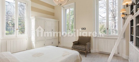 5 Schlafzimmer Villa in Stresa, Italy, Nr. 132561 7